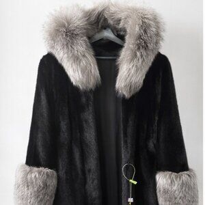 NEW Genuine Mink Fur Coat Women Black w/ Silver Fox Collar & Cuffs Luxury